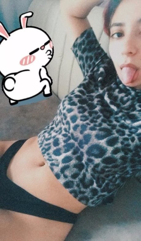 Foto desnuda filtrada de OnlyFans de Ruhsuzkahpe31