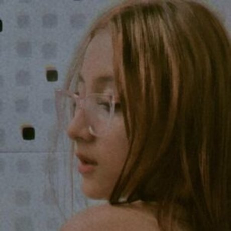 Manuela valenzuelaaa