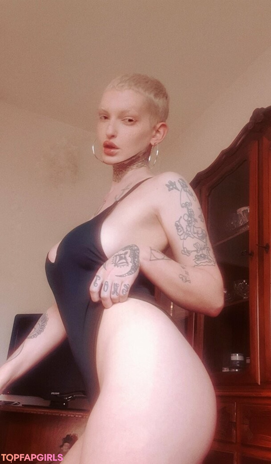 Foto desnuda filtrada de OnlyFans de Nausicaa Rondina #112 Foto desnuda filtrada de OnlyFans de Nausicaa Rondina #112