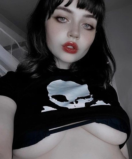 Queen Nephilim