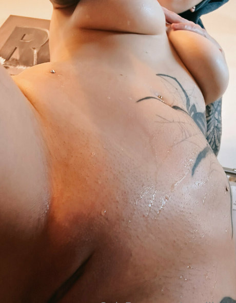Foto desnuda filtrada de OnlyFans de Sarzillaxo