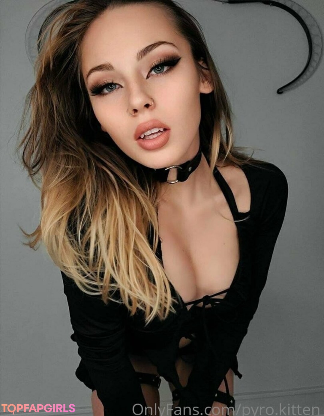Foto desnuda filtrada de OnlyFans de Pyro Kitten #224 Foto desnuda filtrada de OnlyFans de Pyro Kitten #224