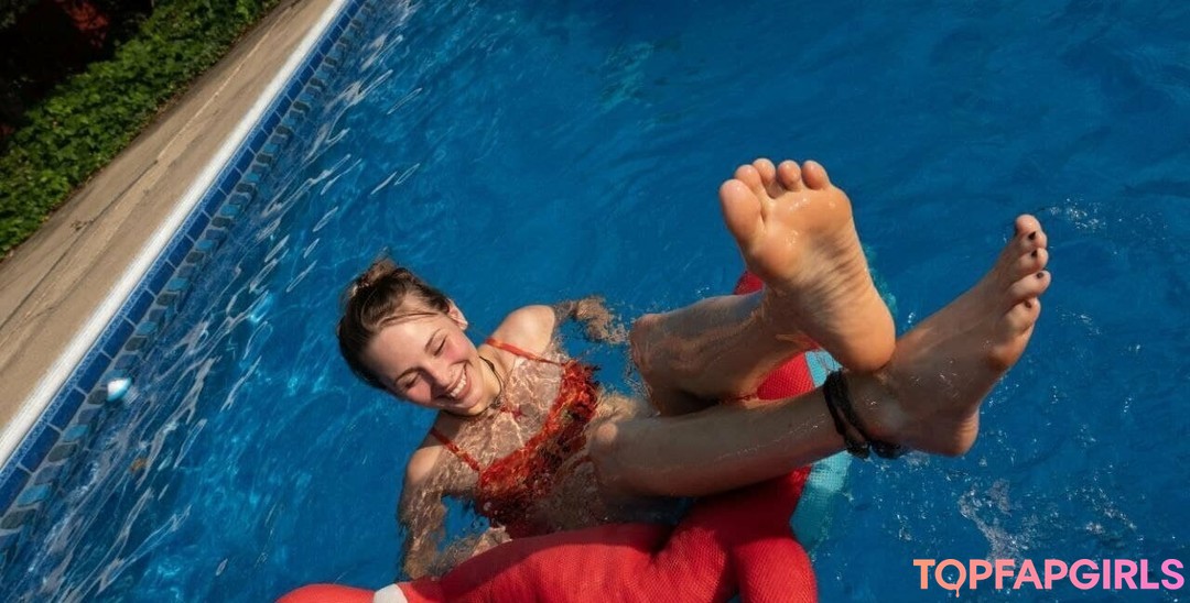 Foto desnuda filtrada de OnlyFans de Pyro Kitten #82 Foto desnuda filtrada de OnlyFans de Pyro Kitten #82