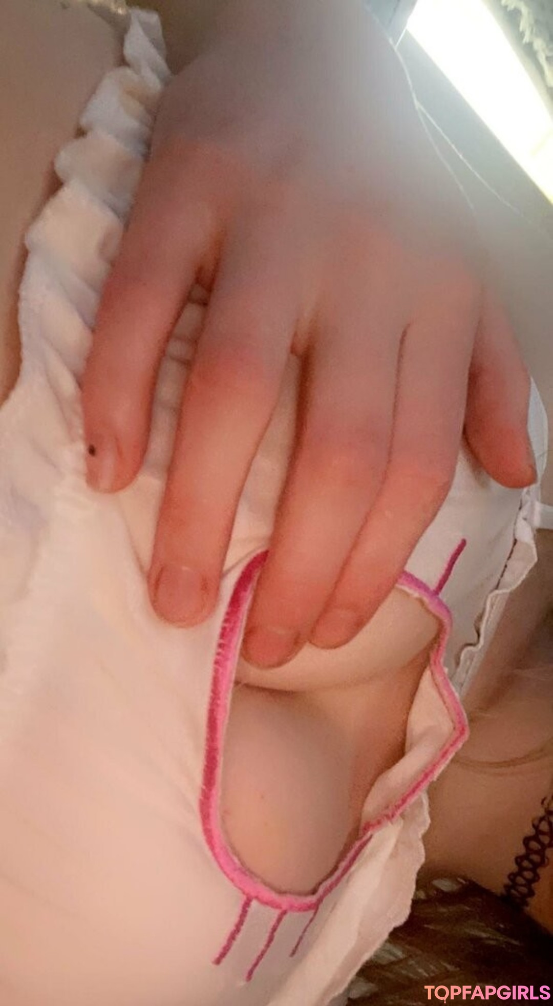 Foto desnuda filtrada de OnlyFans de Kittysophie #25 Foto desnuda filtrada de OnlyFans de Kittysophie #25