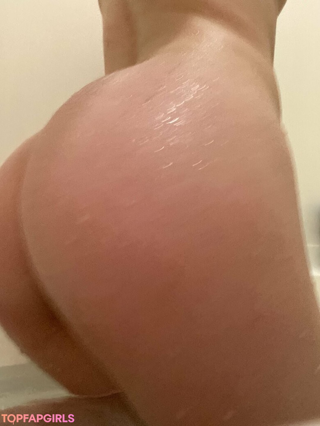 Foto desnuda filtrada de OnlyFans de Kittysophie #8 Foto desnuda filtrada de OnlyFans de Kittysophie #8