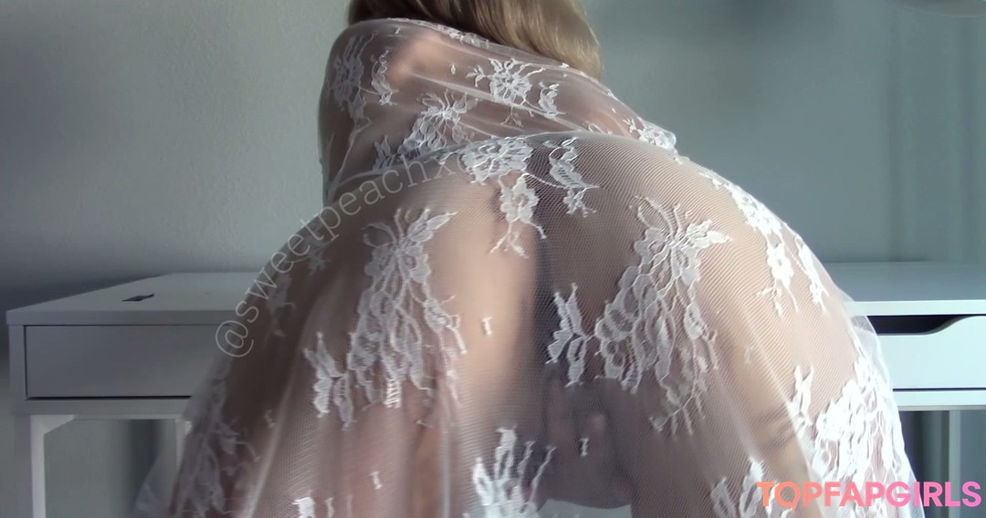 Foto desnuda filtrada de OnlyFans de Sweetpeachxo #6 Foto desnuda filtrada de OnlyFans de Sweetpeachxo #6