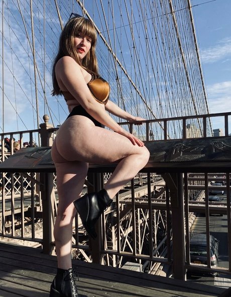 Foto desnuda filtrada de OnlyFans de Loisplz
