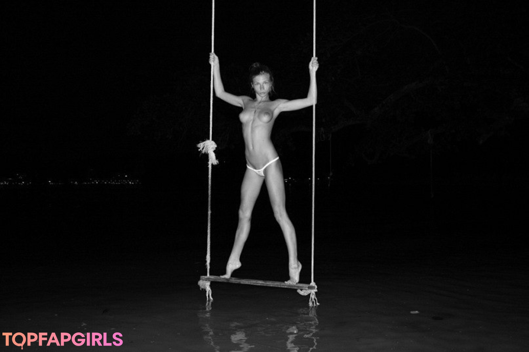 Foto desnuda filtrada de OnlyFans de Ivanovskaya Anastasia #304 Foto desnuda filtrada de OnlyFans de Ivanovskaya Anastasia #304