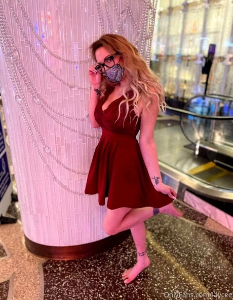 @laycee