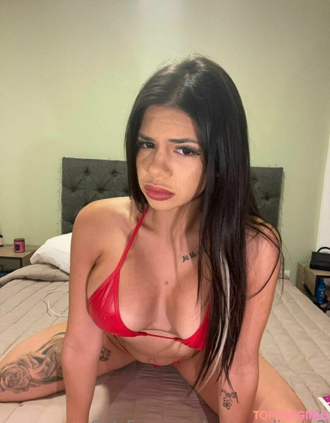 Foto desnuda filtrada de OnlyFans de Rosina Valentine #208 Foto desnuda filtrada de OnlyFans de Rosina Valentine #208
