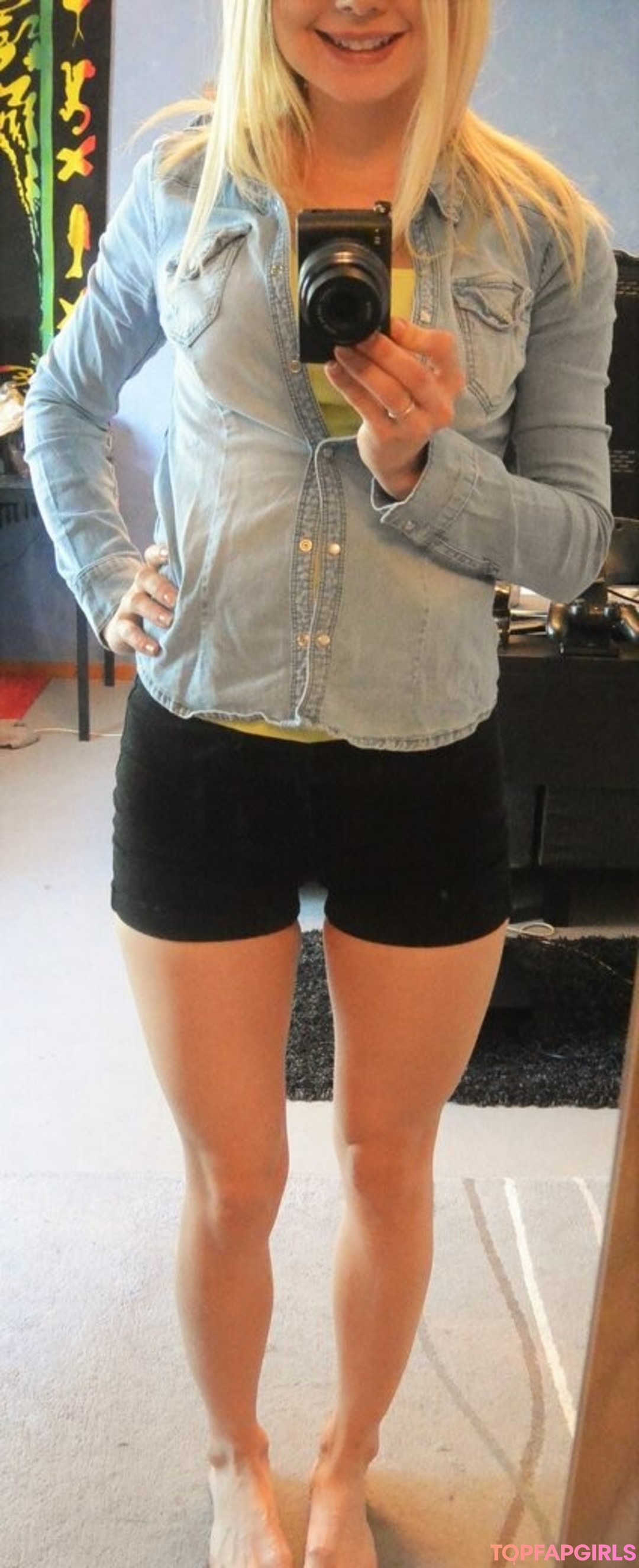 Foto desnuda filtrada de OnlyFans de Whatevergirl #171 Foto desnuda filtrada de OnlyFans de Whatevergirl #171