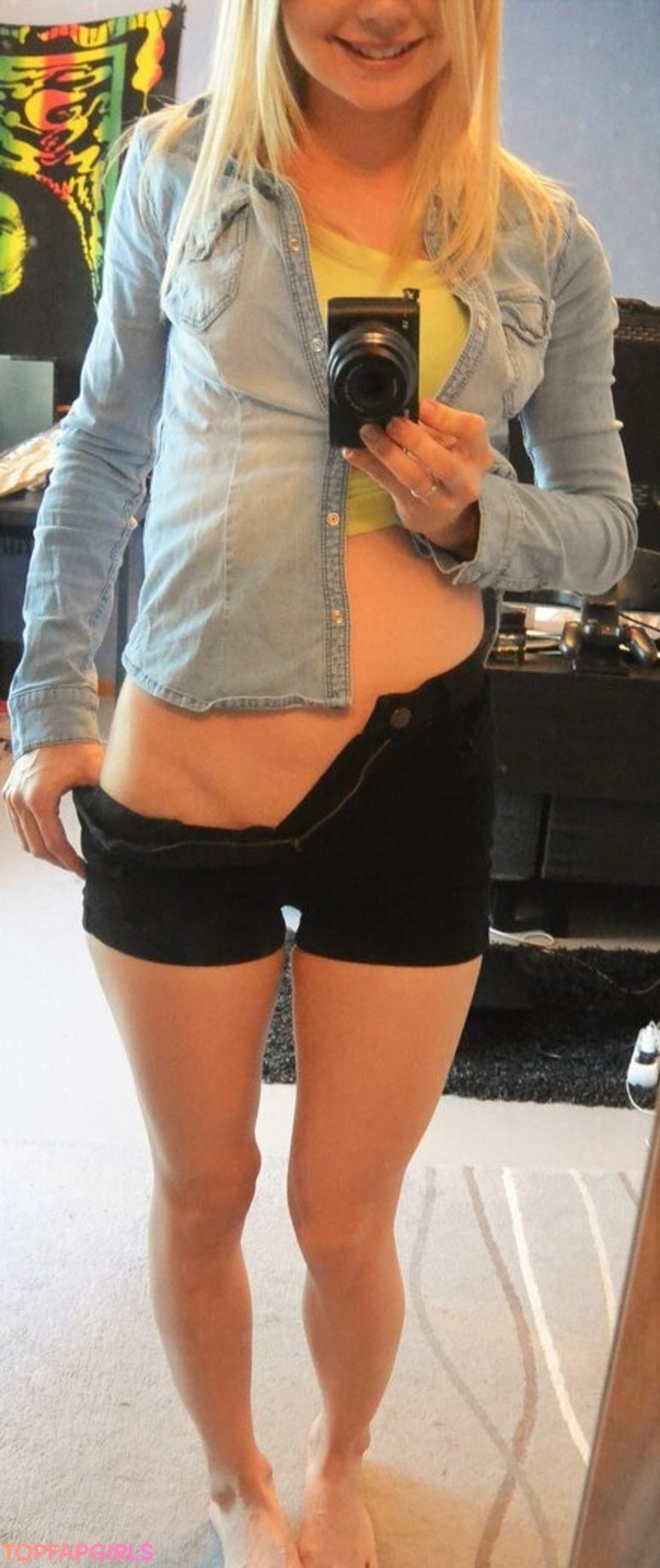 Foto desnuda filtrada de OnlyFans de Whatevergirl #172 Foto desnuda filtrada de OnlyFans de Whatevergirl #172