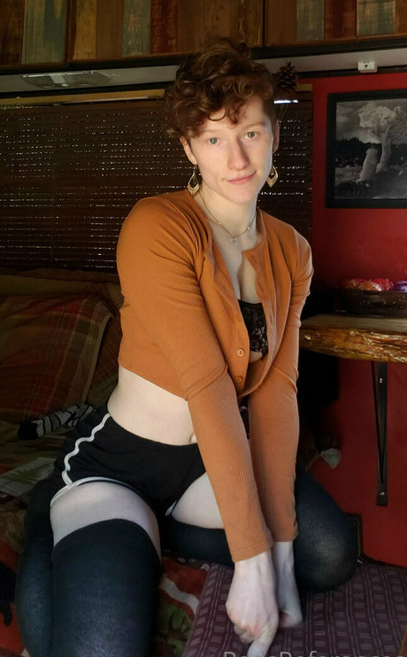 Foto desnuda filtrada de OnlyFans de Redsreferences