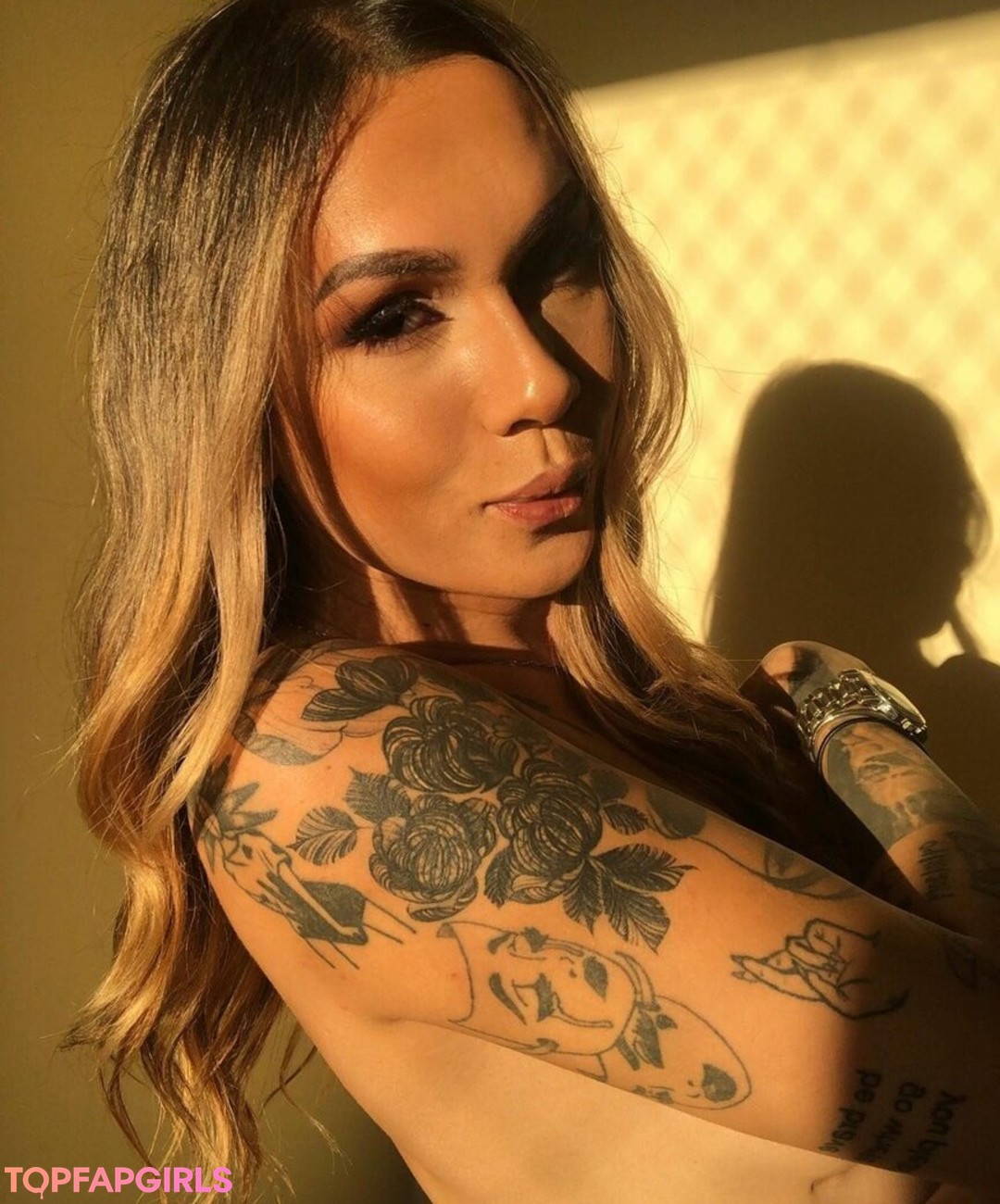 Foto desnuda filtrada de OnlyFans de Bruninhatgirl #116 Foto desnuda filtrada de OnlyFans de Bruninhatgirl #116