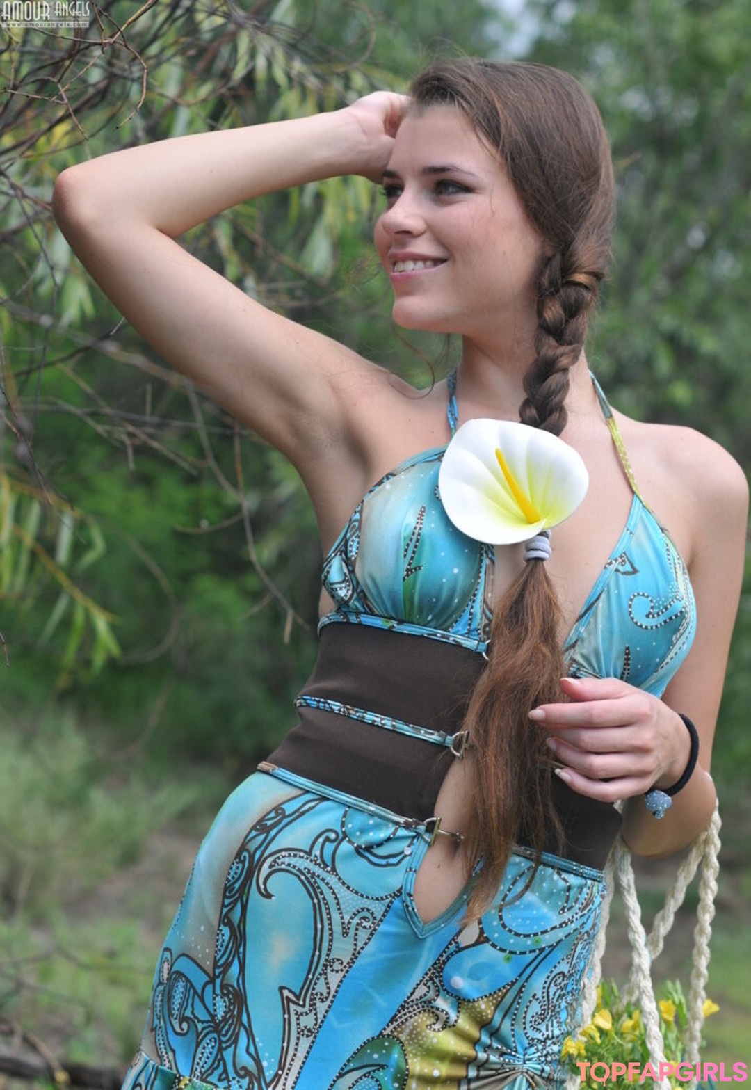 Foto desnuda filtrada de OnlyFans de Amourangels #21 Foto desnuda filtrada de OnlyFans de Amourangels #21