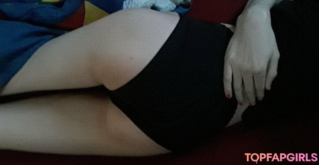 Foto desnuda filtrada de OnlyFans de Shygallilly #16 Foto desnuda filtrada de OnlyFans de Shygallilly #16