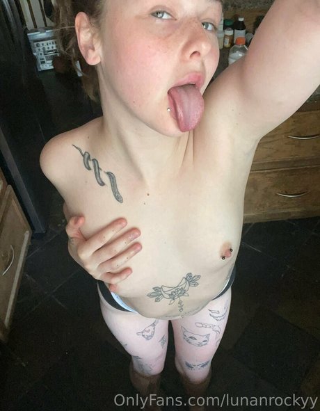Lunanrockyy