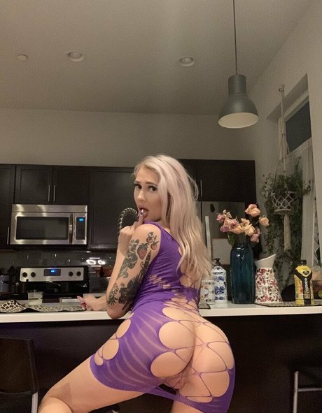 Foto desnuda filtrada de OnlyFans de Checkyagurl