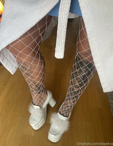 Foto desnuda filtrada de OnlyFans de Bbyekra