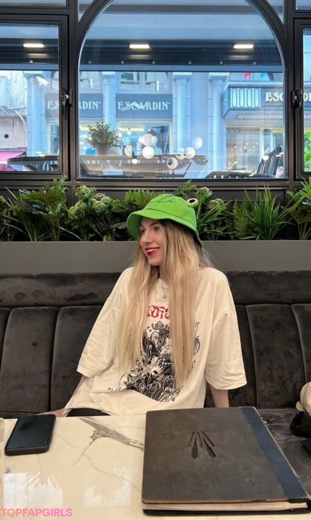 Foto desnuda filtrada de OnlyFans de Sasha Dias #317 Foto desnuda filtrada de OnlyFans de Sasha Dias #317