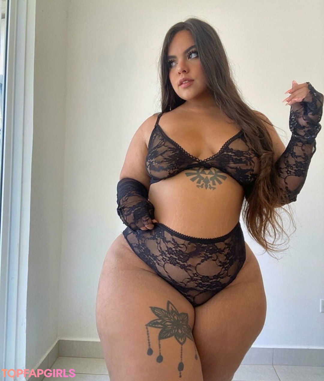 Foto desnuda filtrada de OnlyFans de Graciebon1 #429 Foto desnuda filtrada de OnlyFans de Graciebon1 #429