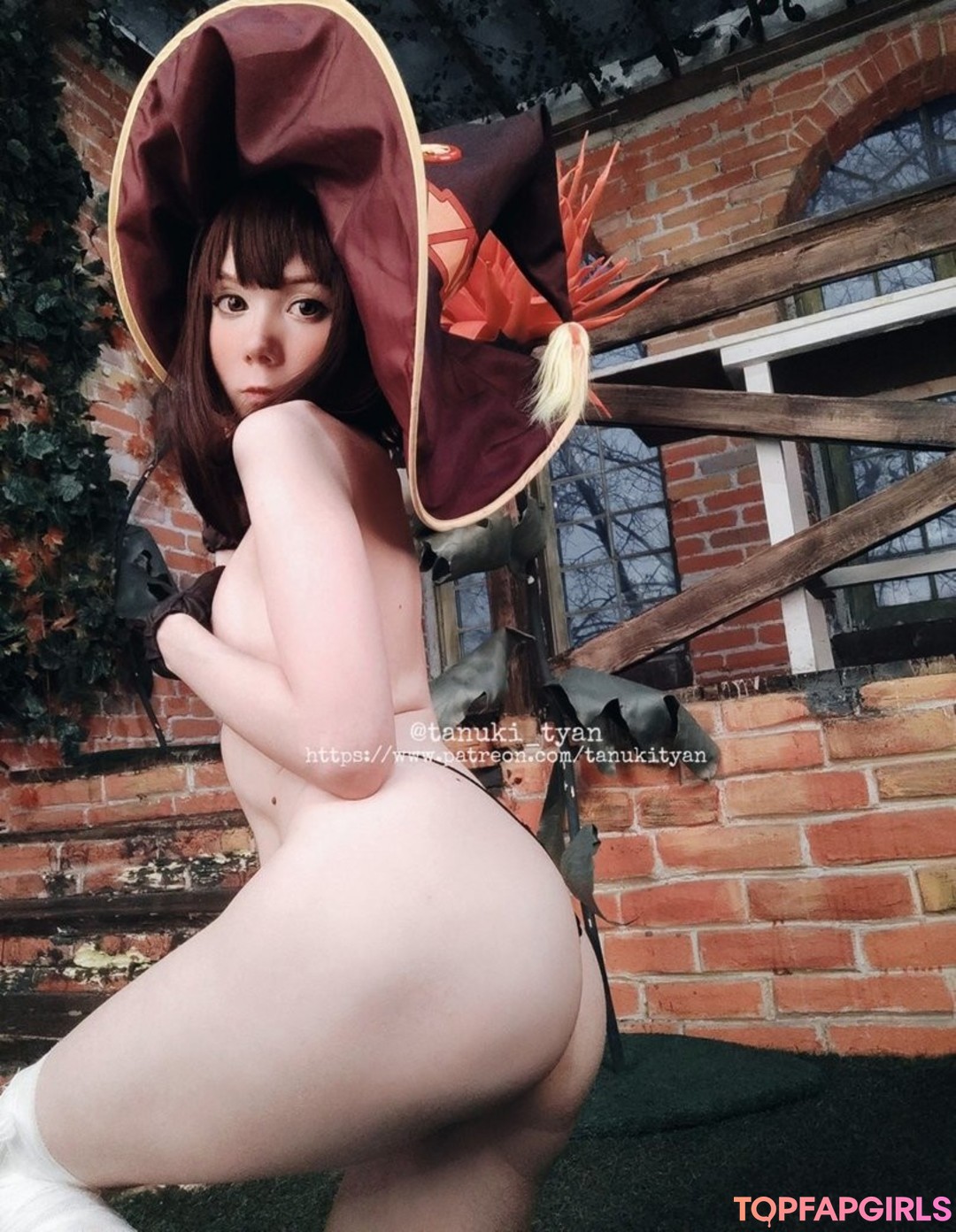 Foto desnuda filtrada de OnlyFans de Tanukityan #12 Foto desnuda filtrada de OnlyFans de Tanukityan #12