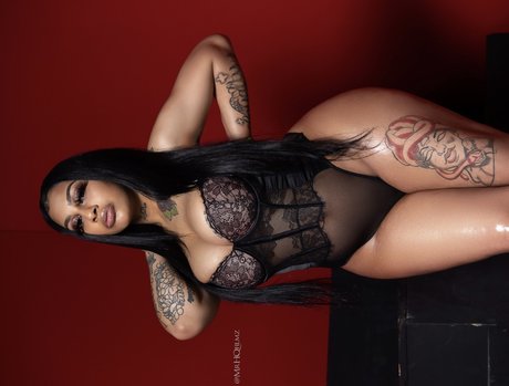 Fineassyonna