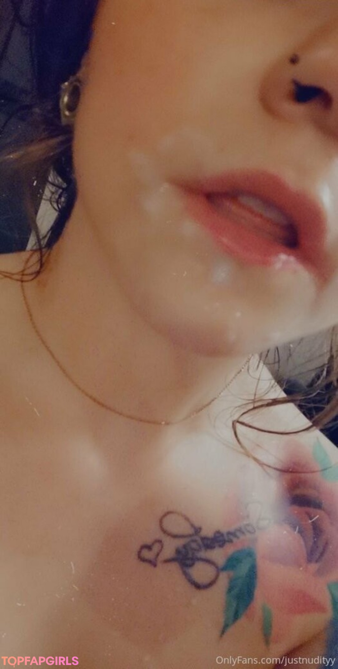 Foto desnuda filtrada de OnlyFans de Smellsliketnspiritvip #86 Foto desnuda filtrada de OnlyFans de Smellsliketnspiritvip #86