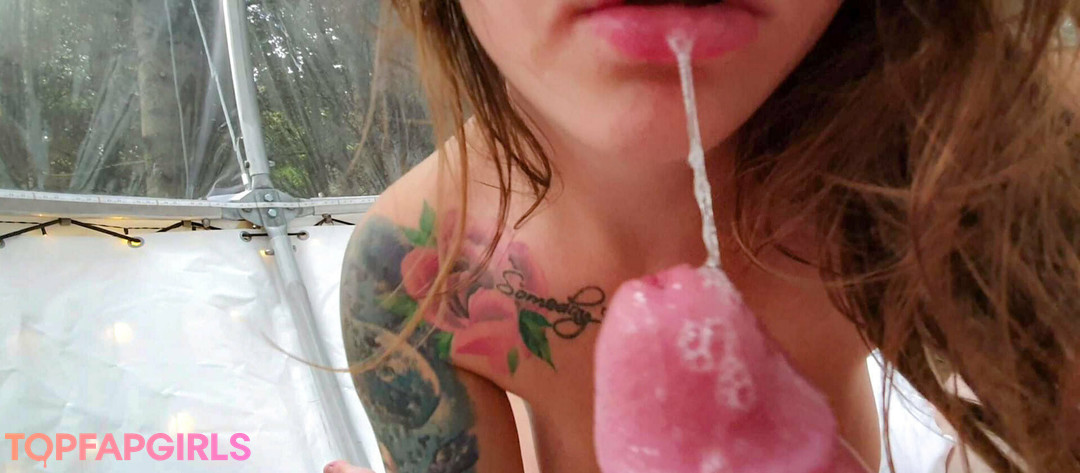 Foto desnuda filtrada de OnlyFans de Smellsliketnspiritvip #92 Foto desnuda filtrada de OnlyFans de Smellsliketnspiritvip #92