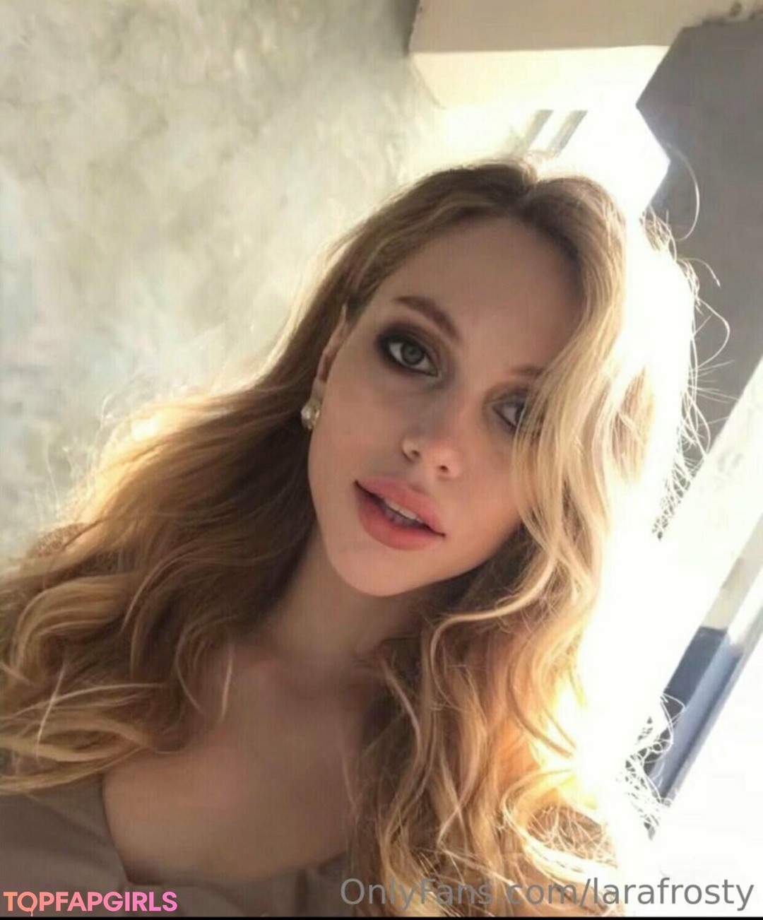 Foto desnuda filtrada de OnlyFans de Larafrosty #13 Foto desnuda filtrada de OnlyFans de Larafrosty #13