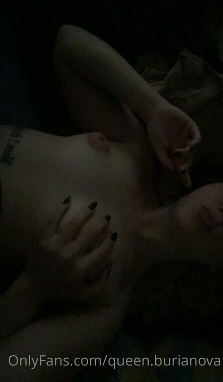Foto desnuda filtrada de OnlyFans de Topqueen