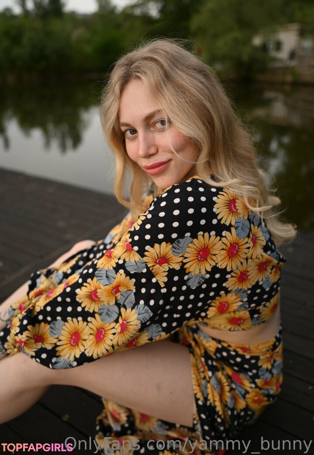 Foto desnuda filtrada de OnlyFans de Yammybunny #54 Foto desnuda filtrada de OnlyFans de Yammybunny #54