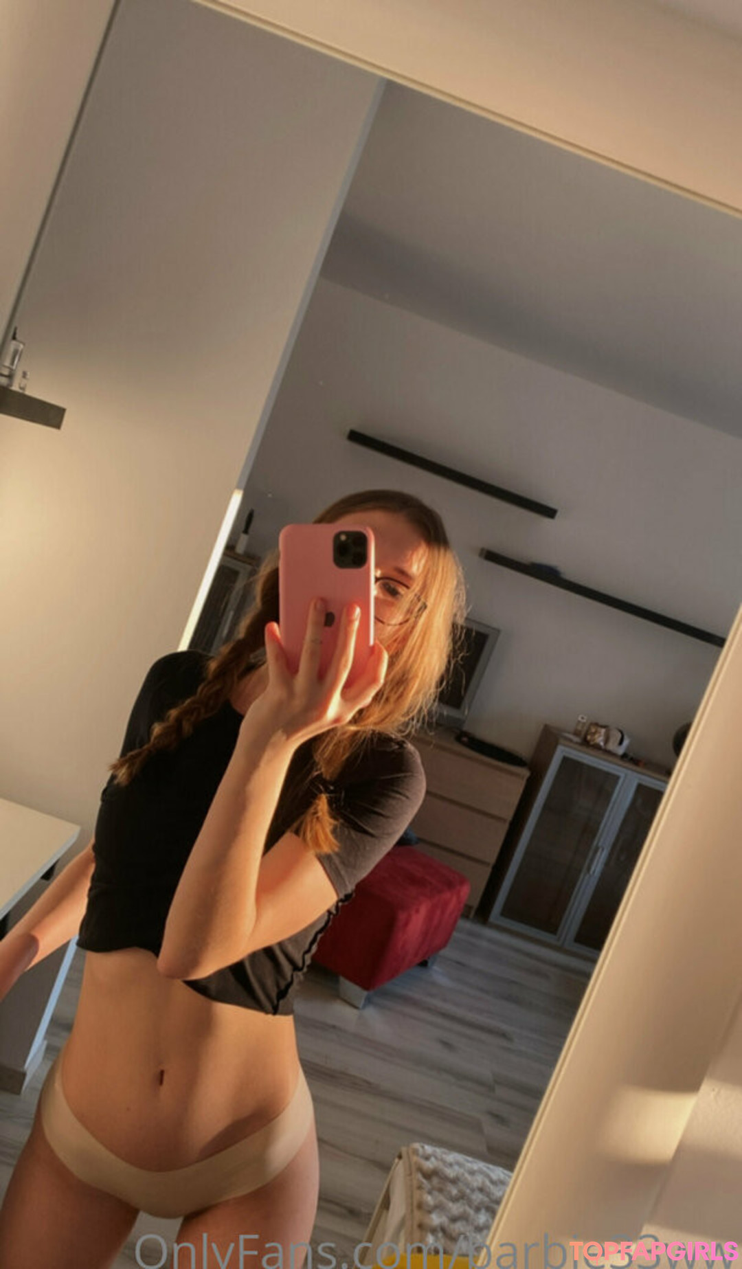 Foto desnuda filtrada de OnlyFans de Barbie33ww #3 Foto desnuda filtrada de OnlyFans de Barbie33ww #3