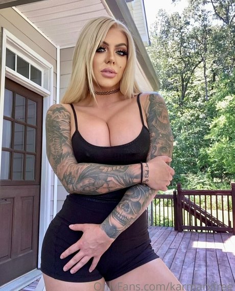 Foto desnuda filtrada de OnlyFans de Karmarxfree