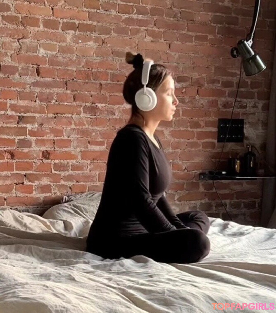 Foto desnuda filtrada de OnlyFans de Victoria Koblenko #41 Foto desnuda filtrada de OnlyFans de Victoria Koblenko #41