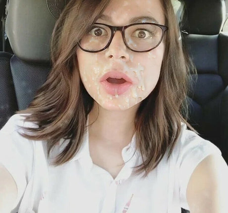 Foto desnuda filtrada de OnlyFans de Miranda Cosgrove