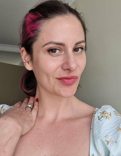 Foto desnuda filtrada de OnlyFans de Aussielilyfox