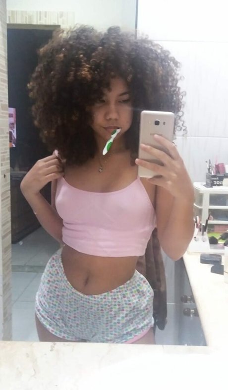Foto desnuda filtrada de OnlyFans de Duda Lisboa