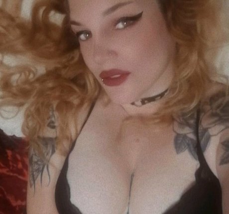 Foto desnuda filtrada de OnlyFans de Helenamhd