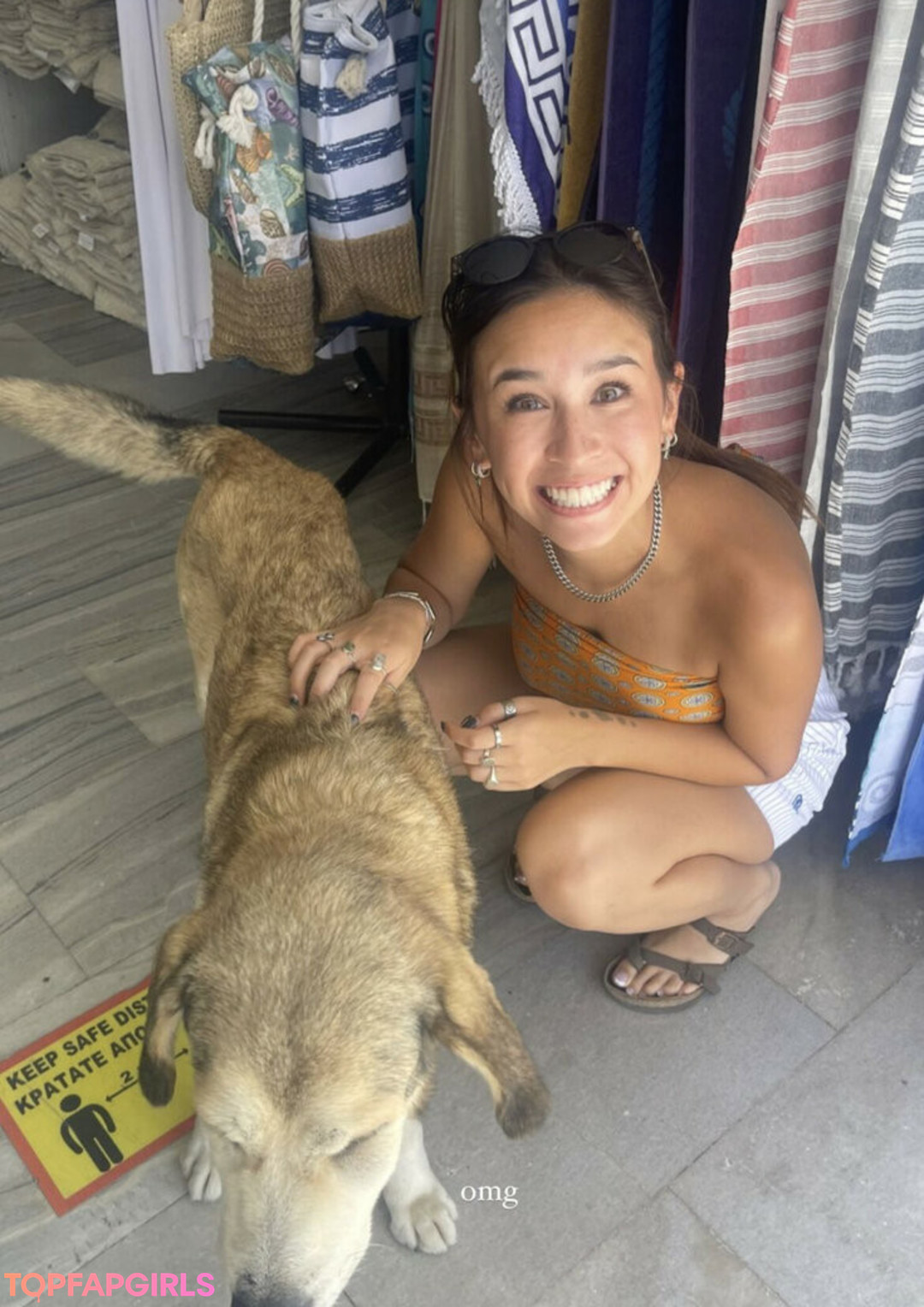 Foto desnuda filtrada de OnlyFans de Waisianmommy #31 Foto desnuda filtrada de OnlyFans de Waisianmommy #31