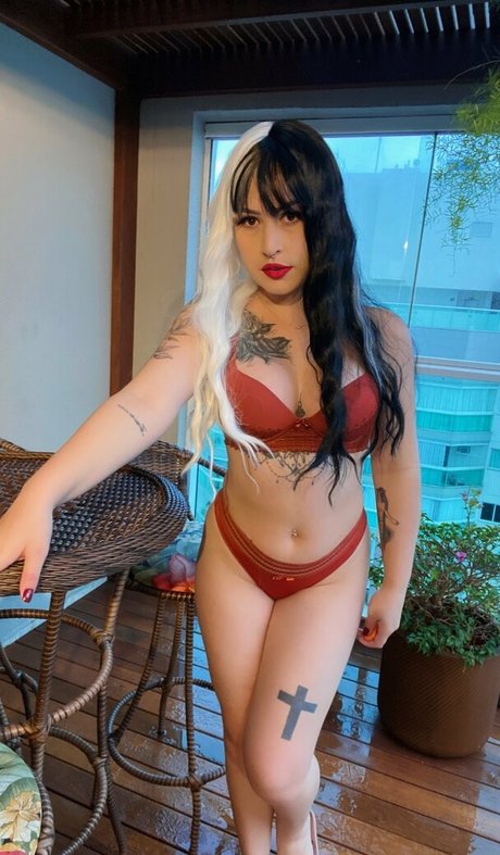 Foto desnuda filtrada de OnlyFans de Lizabluefree