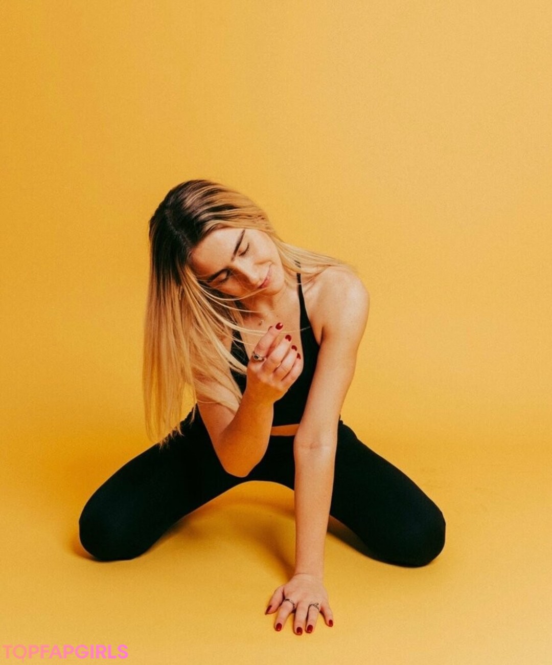 Foto desnuda filtrada de OnlyFans de Movementswithmolly #49 Foto desnuda filtrada de OnlyFans de Movementswithmolly #49