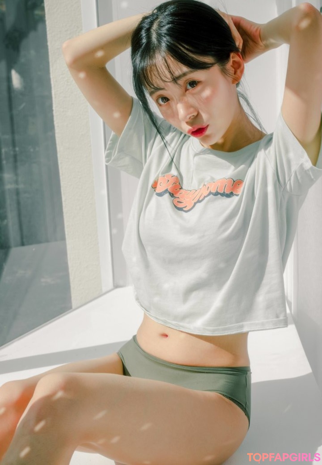 Foto desnuda filtrada de OnlyFans de Leeesovely #49 Foto desnuda filtrada de OnlyFans de Leeesovely #49