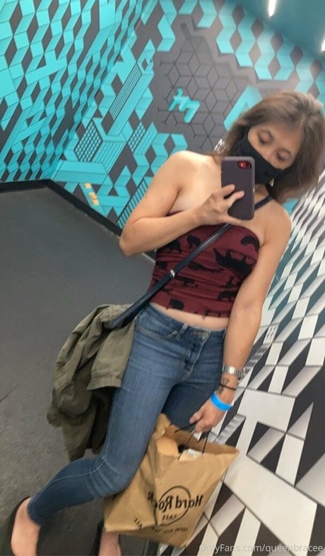 Queenbracee