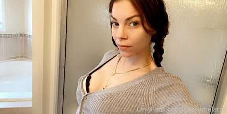 Bellapetitewifey