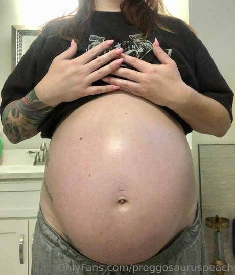 Preggosauruspeach