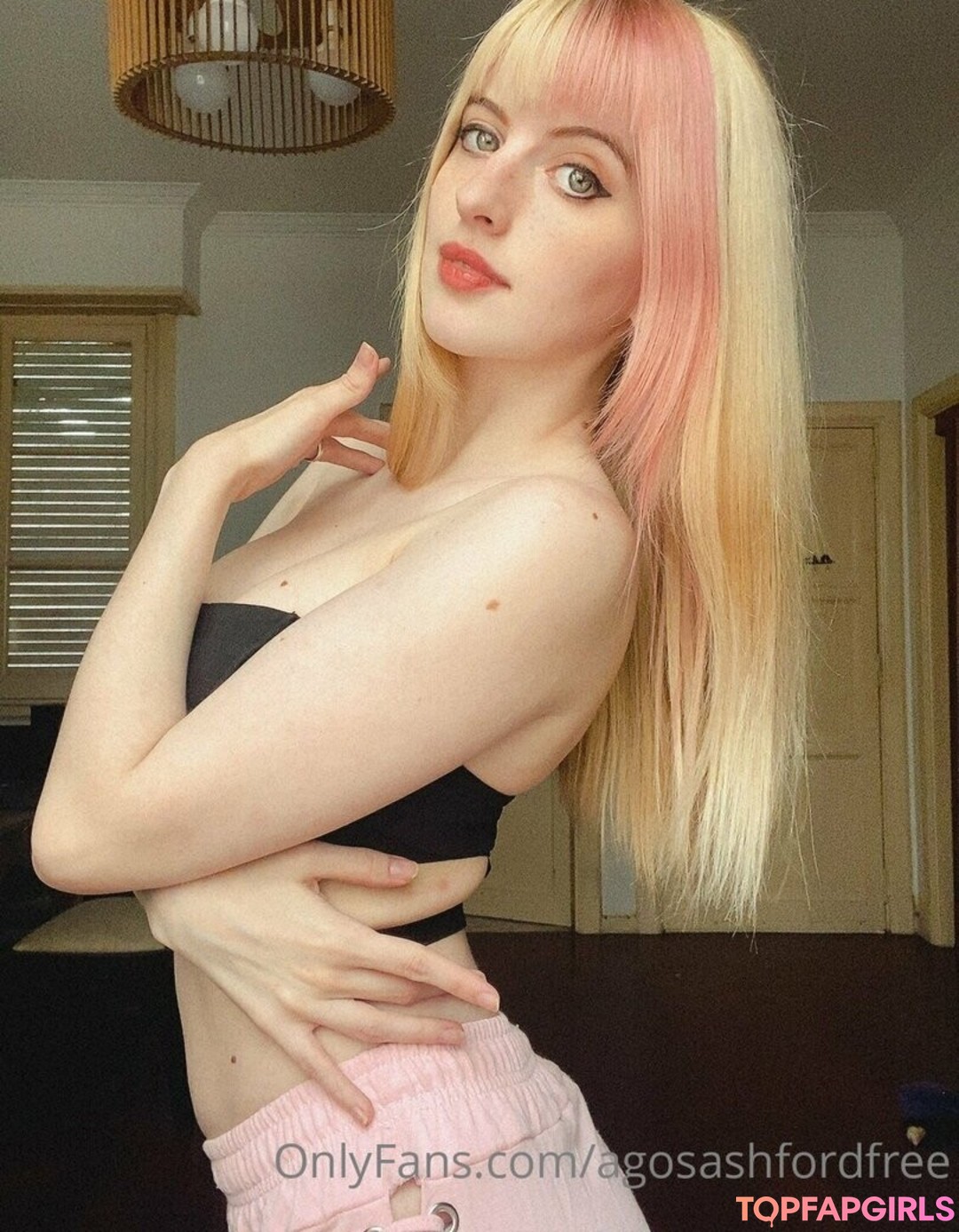 Foto desnuda filtrada de OnlyFans de Agos Ashford #716 Foto desnuda filtrada de OnlyFans de Agos Ashford #716