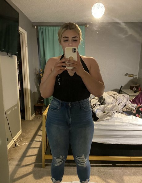 Foto desnuda filtrada de OnlyFans de Loganmilf