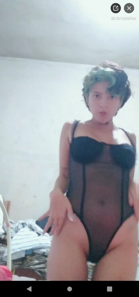 Foto desnuda filtrada de OnlyFans de Marlboro Fritado