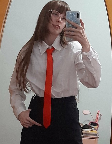 Kiki Glitter Cosplay